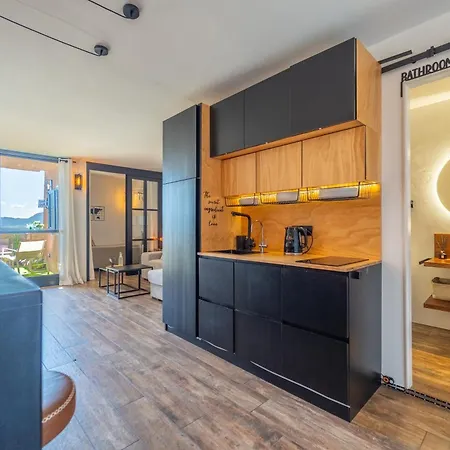 In Sardinia Sol Y Luna 11 *