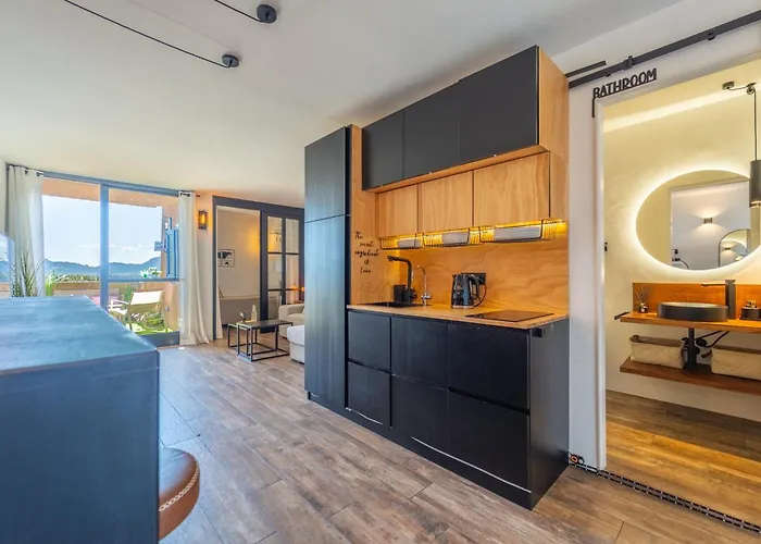 In Sardinia Sol Y Luna 11 *